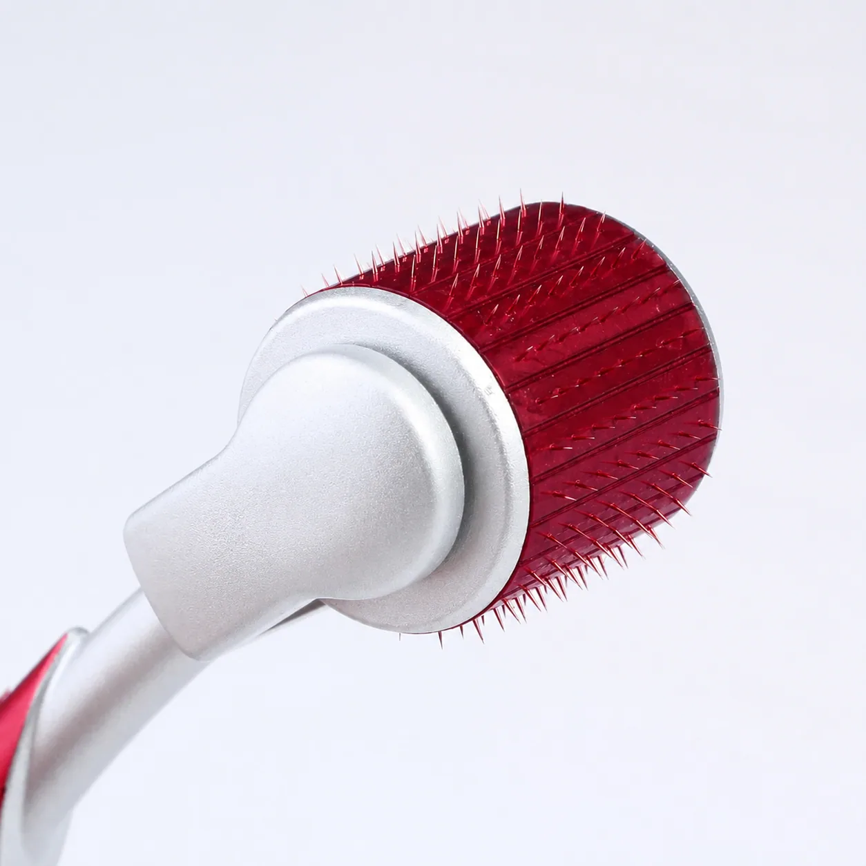 Titanium microneedle roller needle head close-up